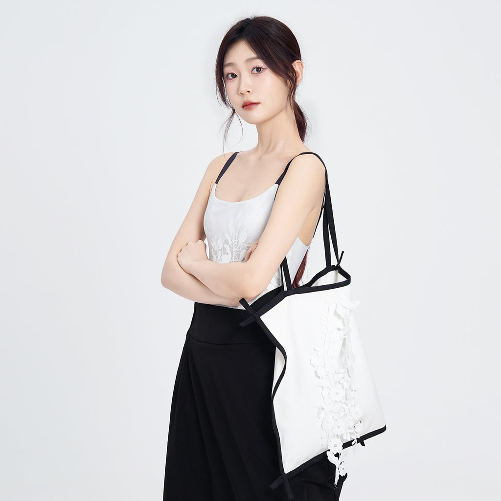 Wheat Stitch Single Shoulder Satchel